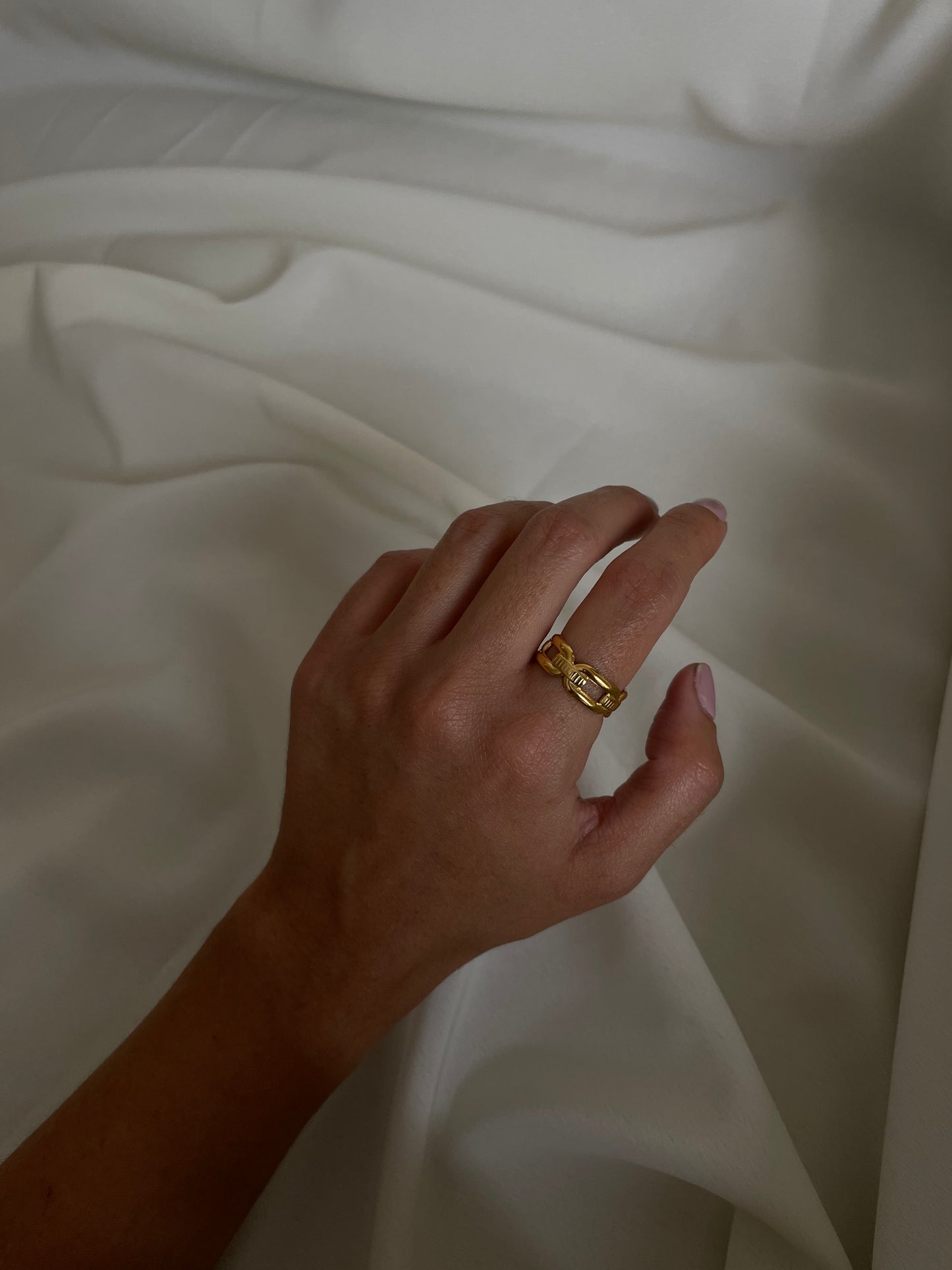 Anillo Febri