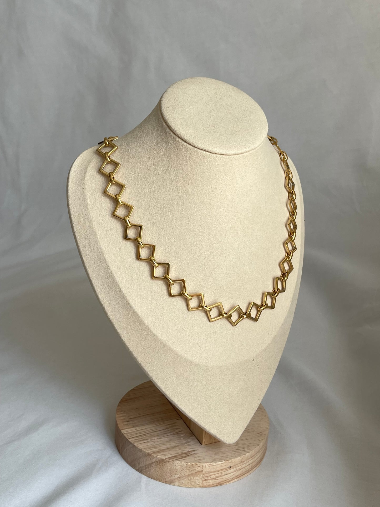 Collar Kalena